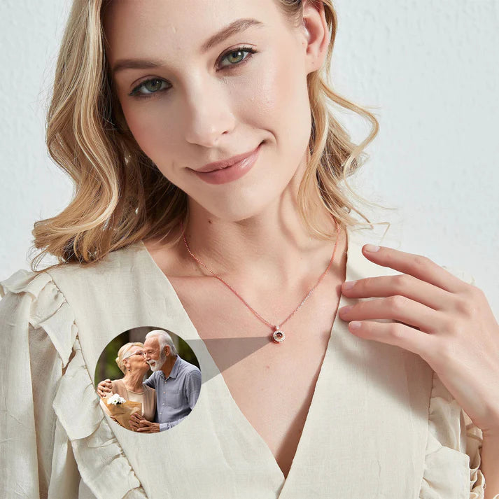 Estuche Rosa Eterna – Collar Eco del Tiempo con Foto Personalizada
